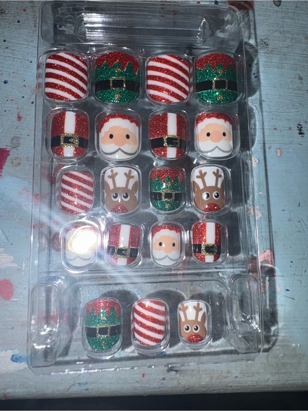 Claire's Christmas Nail Set - Red, Green, White, Brown, Black, Gold